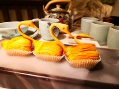 天鹅榴莲酥-韵秋荷(宝山龙湖天街店)