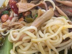 泡椒鸡杂面-车沾巷·重庆老味豌杂面