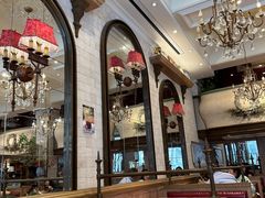 -玛格萝妮比萨屋(四平店)
