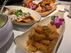 虾仁咸蛋黄焗南瓜-胡桃里音乐酒馆(下沙店)