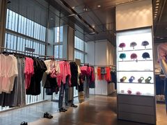 -URBAN REVIVO(深圳华润万象天地店)