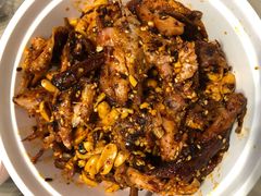 婆婆手撕兔-鑫记婆婆兔·成都特产·兔头手撕兔(太古里店)