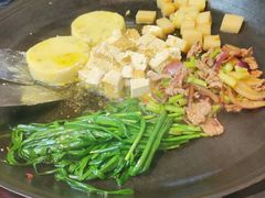 -丁姨妈贵州臭豆腐烙锅(甲秀楼店)