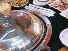 -炖四方东北铁锅炖·烧烤小龙虾(中豪国际店)