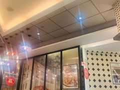门面-潮庭港式茶餐厅·熊仔奶茶(同济广场店)