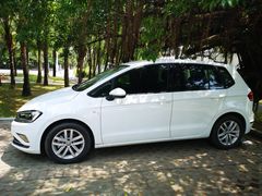 -一嗨租车(凤凰机场店)