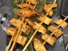 -许哥东北烧烤·铁丳烤串·宫后夹肉(繁花中心店)