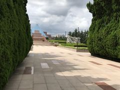 -上海市龙华烈士陵园