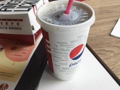 -肯德基(湾畔店)