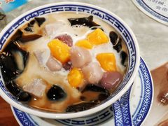 仙草芋头芋圆-黄氏许牛奶甜品餐厅(裕华万达店)