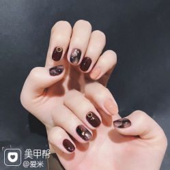 -Pink You美甲洗眉纹绣定制中心