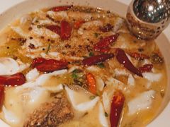 -鱼亨小鲜酸菜鱼(大信店)