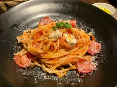 -Carbon莫卡哆·意大利复古集市餐厅(杭州大厦店)
