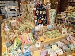 -猫的天空之城概念书店(苏州平江店)