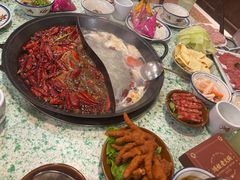 -鸿姐老火锅(疁城新天地店)