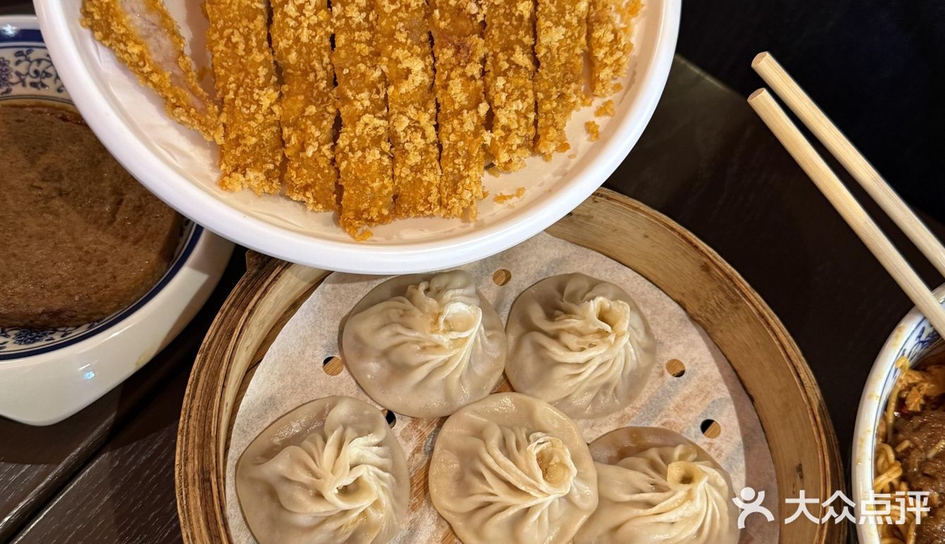 每一片都吸足了汤汁，咬开是爽脆不柴的口感