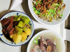 猪血猪肺汤-椰小调.儋州米烂(名门店)