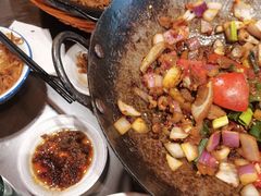 -富正毅三下锅·湘西韵味(天门山索道店)