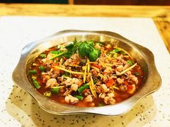 鸿鹤鲜锅兔（小）-兔行天下-鸿鹤鲜锅兔(中海国际店)