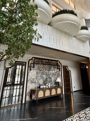 -花嫁丽舍婚礼殿堂(世博江景店)
