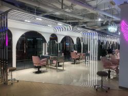 -BULB STUDIO 巴柏明星发型工作室