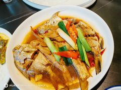 -鑫悦楼煎蟹·16年海鲜大排档