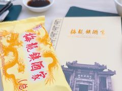 -梅龙镇酒家(南京西路总店)
