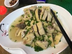 -品香菜馆(旗峰路中侨大厦店)
