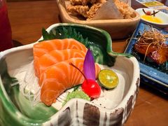 -8PINTS八品脱·日料·烧鸟·精酿小酒馆(莘庄店)