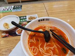 -蒙自源米线大王(宝安尖岗山店)