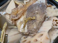 莲藕牛骨汤-金麒麟美食城