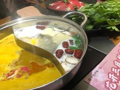 -呷哺呷哺 黄金牧场 (欢乐谷店)
