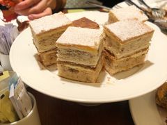 -岷山饭店-芝芝自助餐厅