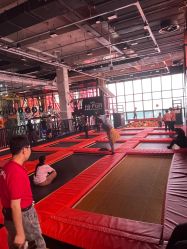 -嗨翻Hi-Fun竞技主题乐园·蹦床团建生日聚会(五棵松华熙店)