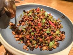 -云海肴·汽锅鸡·云南菜(天山百盛优客店)