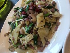 -东哥紫阳蒸盆子(旺座·现代城店)