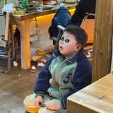 真的是隔壁小孩馋哭了…爸妈都拉不走🤏