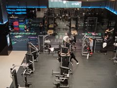 -滨力健身俱乐部