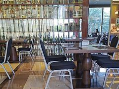 -大中华希尔顿酒店-念自助餐·嗨啤·小龙虾