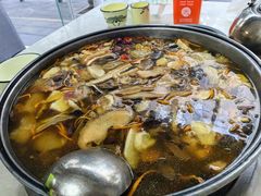 -野菌王•养生汤锅•野生菌火锅(大理漾濞路店)