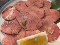 -炼火烤肉店