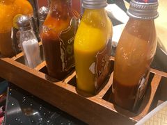 -BOURBON 玻本美式餐厅酒吧(虹桥新天地店)