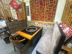 -东北农家院·铁锅炖(莘庄店)