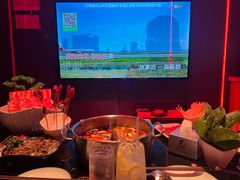 -唯爱KTV聚会餐厅(仙林东城汇店)