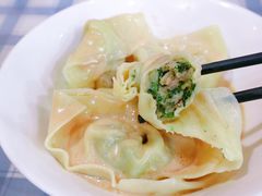 荠菜肉冷馄饨-潘国仙耳光馄饨(黄家阙路店)