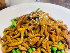 -谷丰健康凤贤居酒家