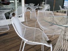 -Takapuna Beach Cafe