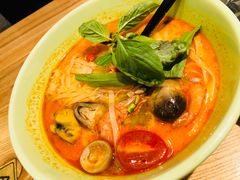 酸辣海鲜汤河粉-米纸越南小馆(金鹰世界店)