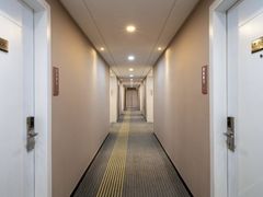 -创兴达酒店(深圳兴东地铁站店)