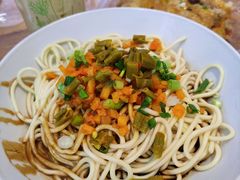 -万松园美食街
